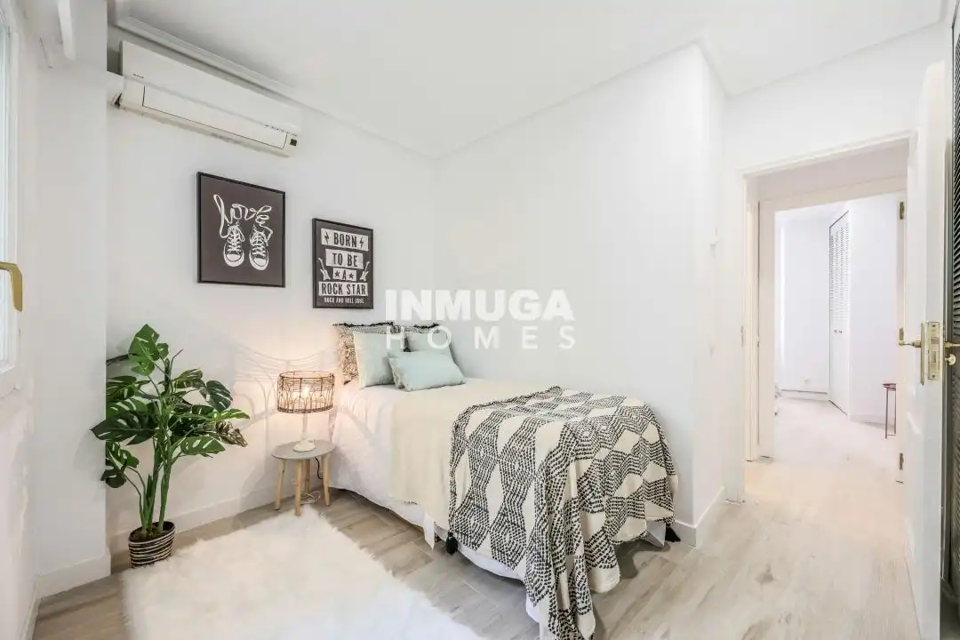 Wohnung 101 m² in Madrid