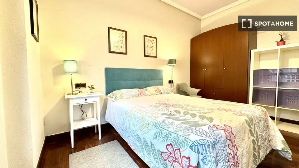 Habitación 104 m², Bilbao