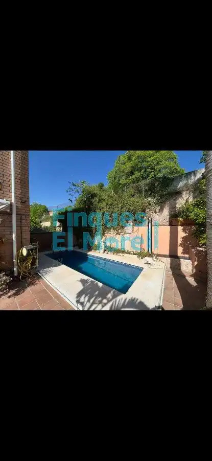 Casa de 242 m² en Vila-rodona