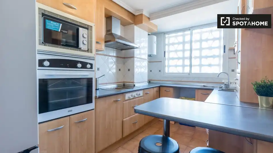 Habitación 95 m², Valencia