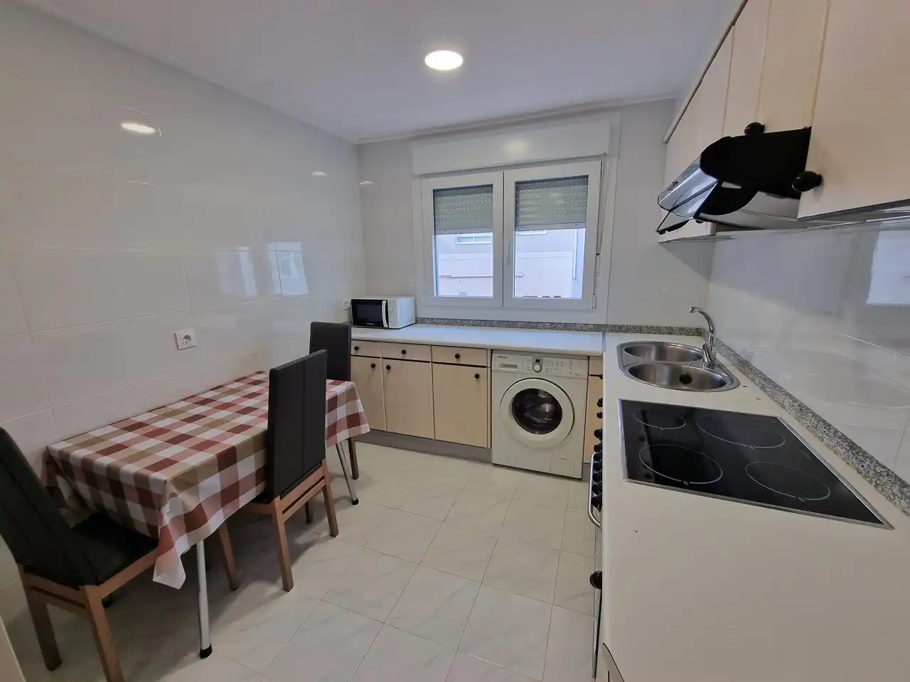 Zimmer zur Miete, Ourense