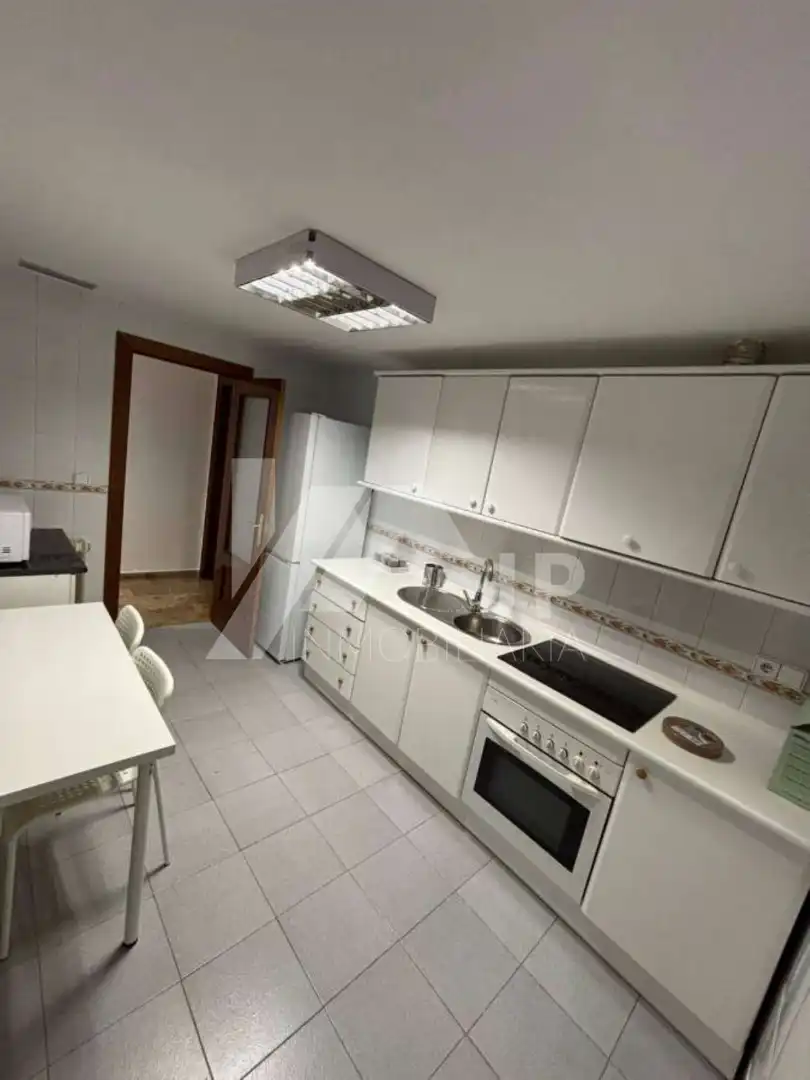 Piso de 103 m² en Granada