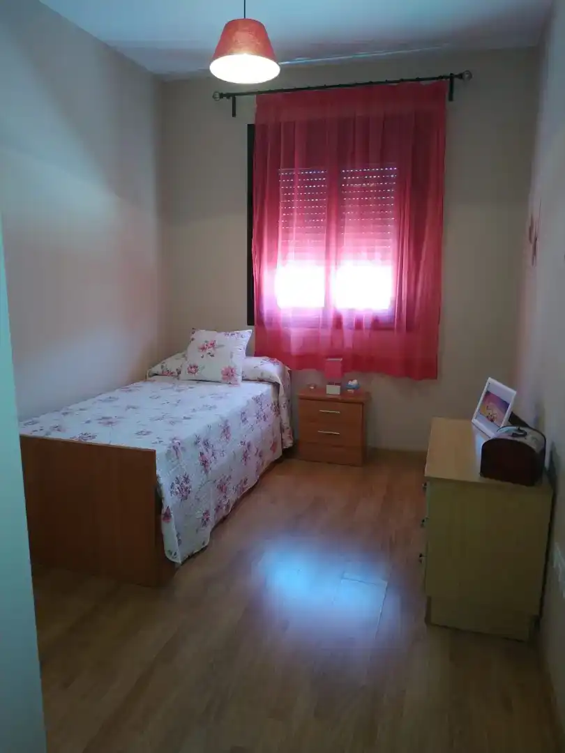 Piso de 77 m² en Carmona
