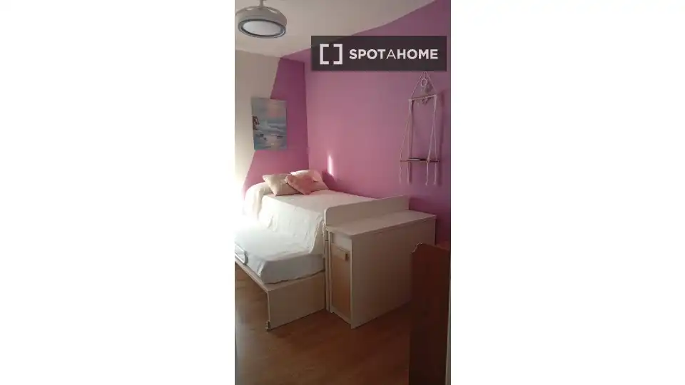 Habitación 92 m², Sevilla