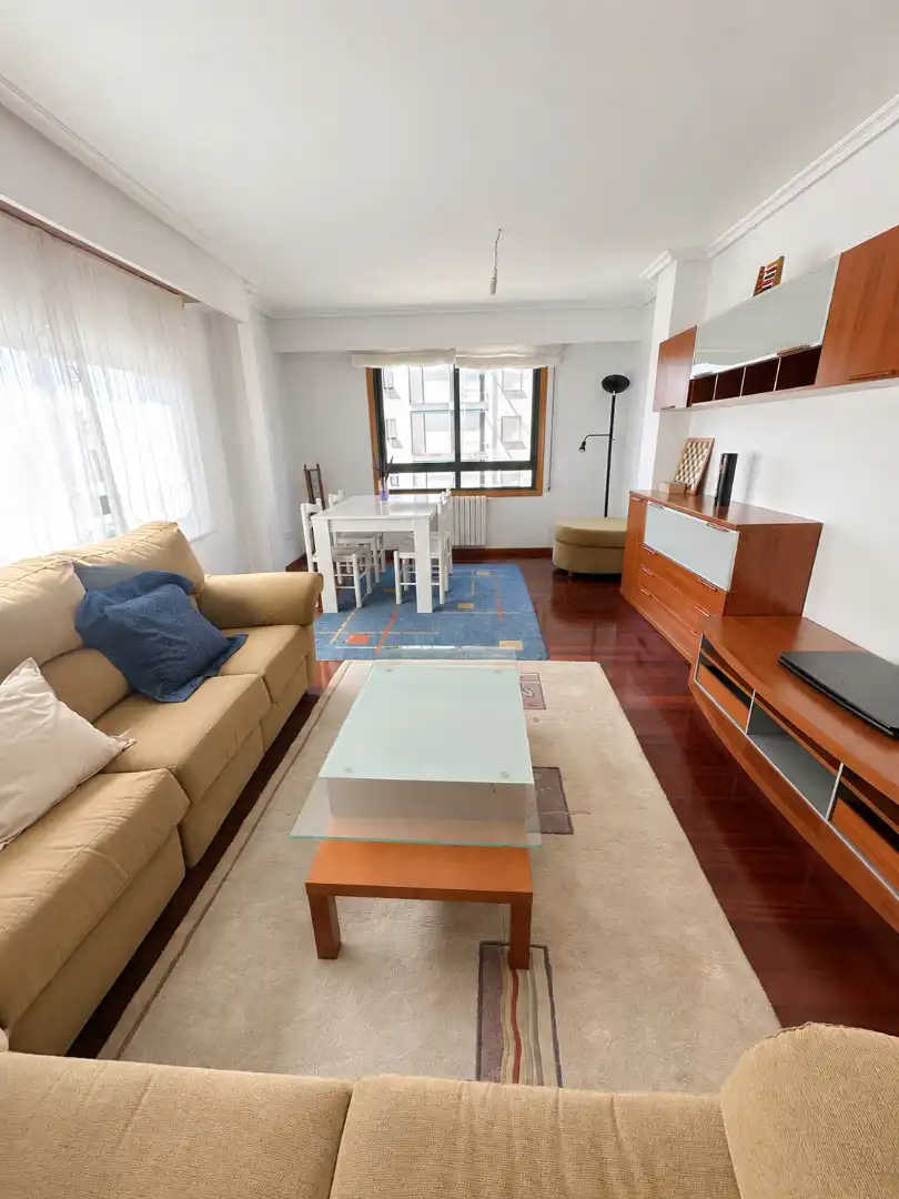 Piso de 120 m² en Ourense