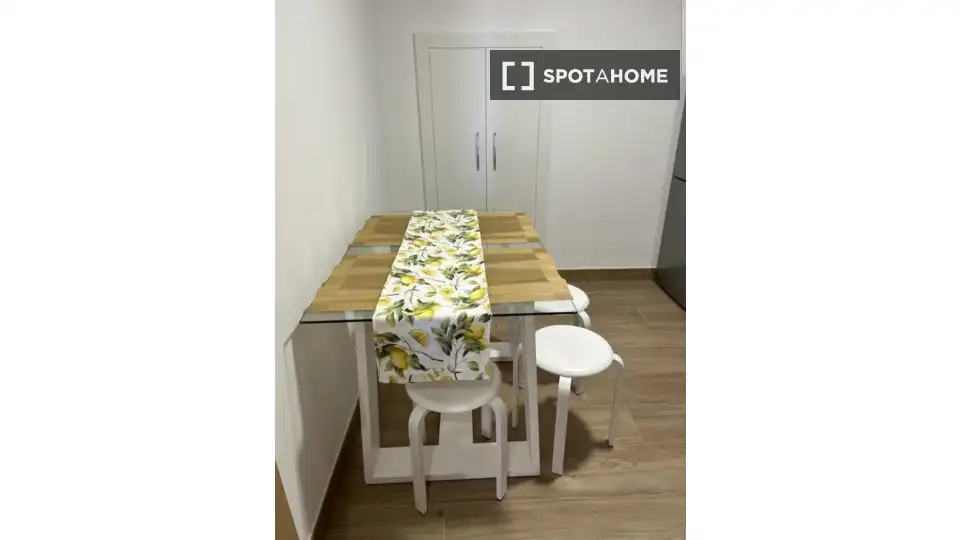 Habitación 81 m², Santiago de Compostela