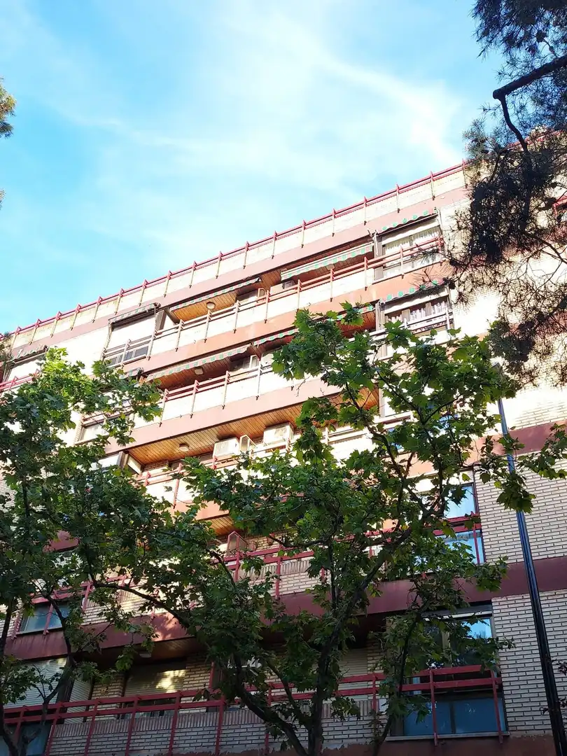 Piso de 140 m² en Zaragoza