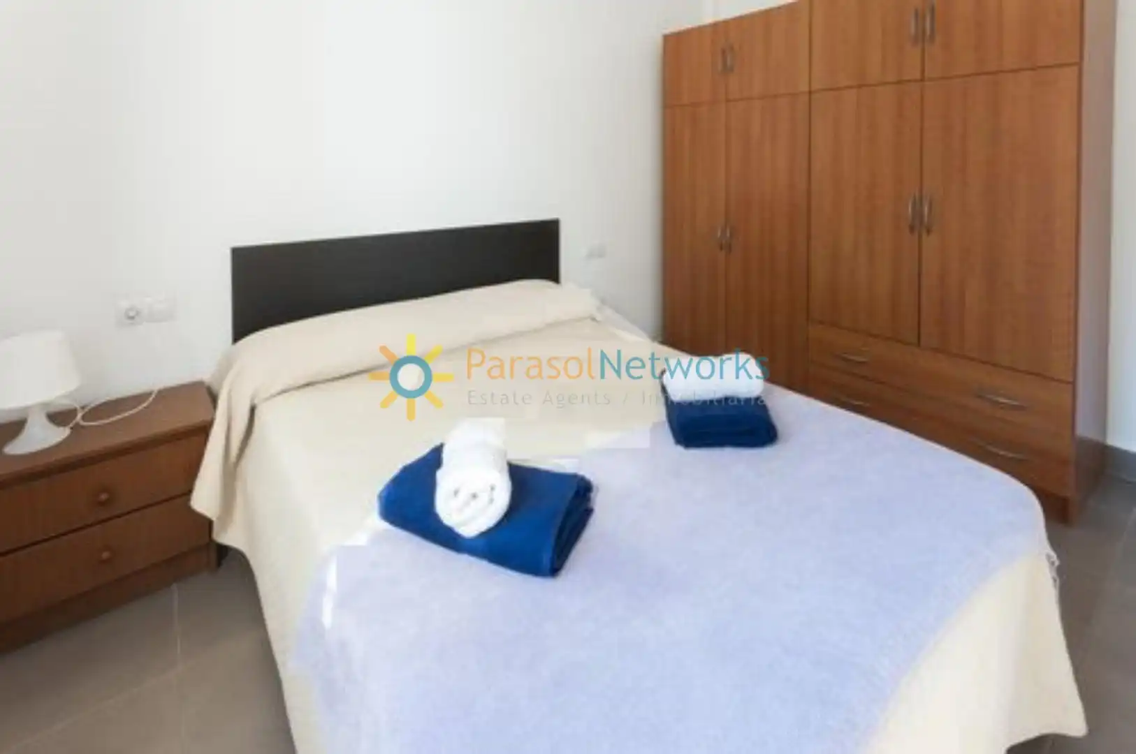 Casa de 85 m² en Oliva