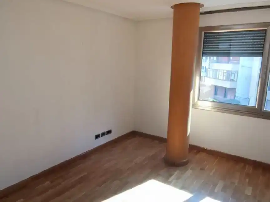 Piso de 156 m² en El Pedroso de la Armuña