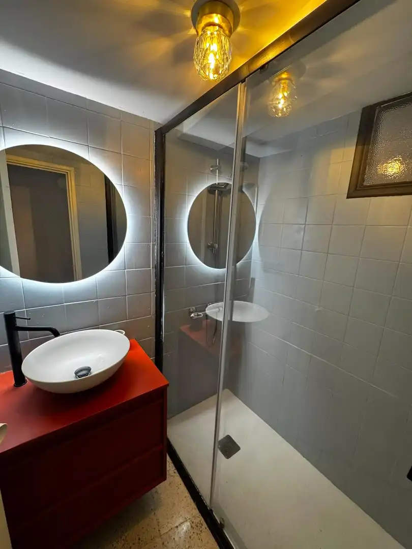 Habitación 231 m², Ourense