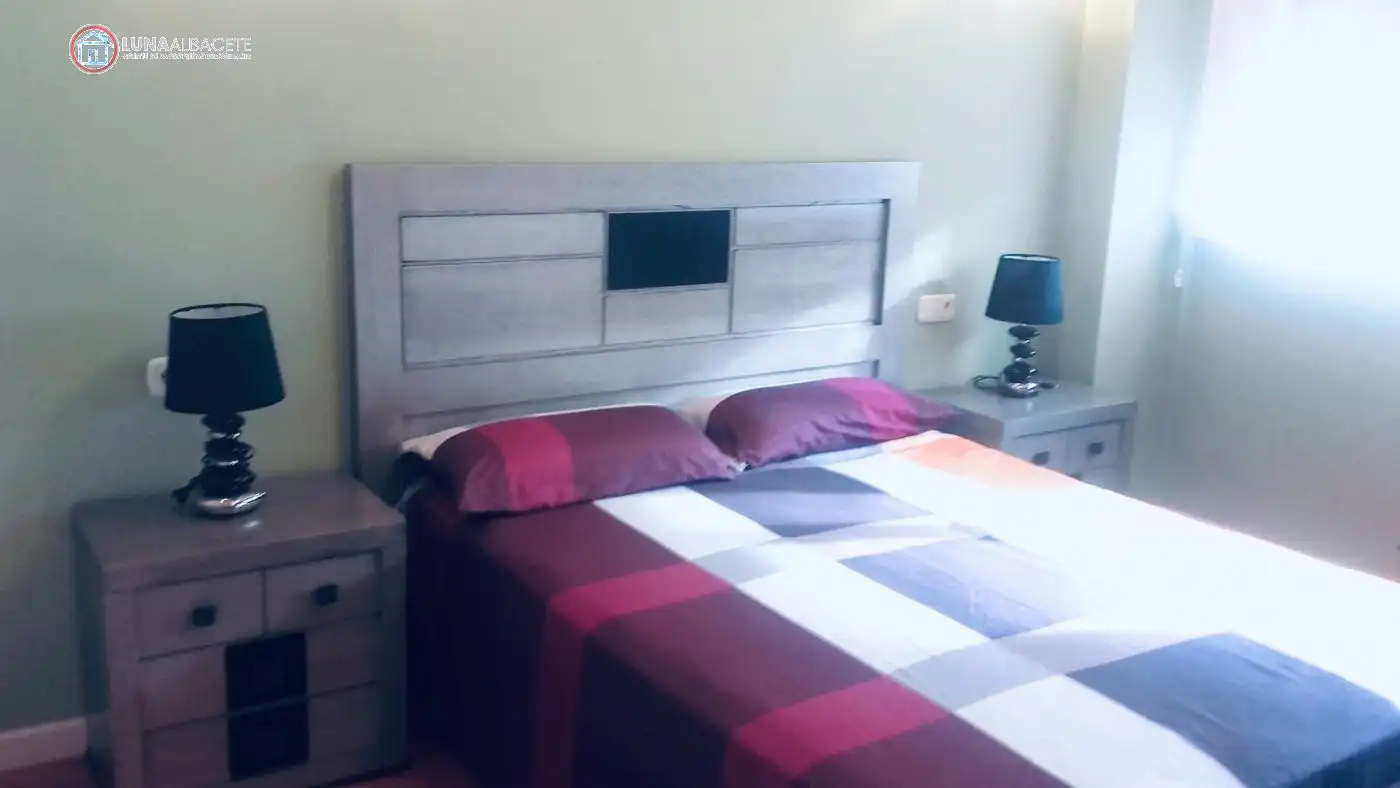 Casa de 235 m² en Albacete