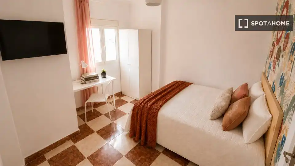 Habitación 86 m², Sevilla