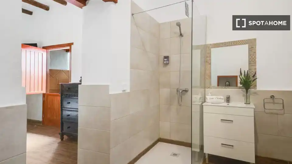Habitación en alquiler, Haría