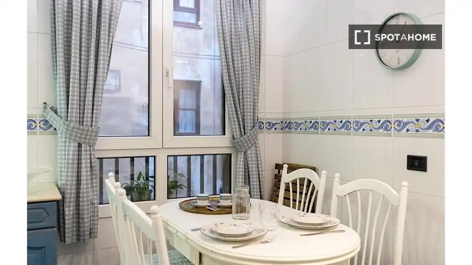 Habitación 196 m², Bilbao