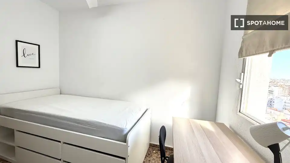 Habitación 200 m², Valencia