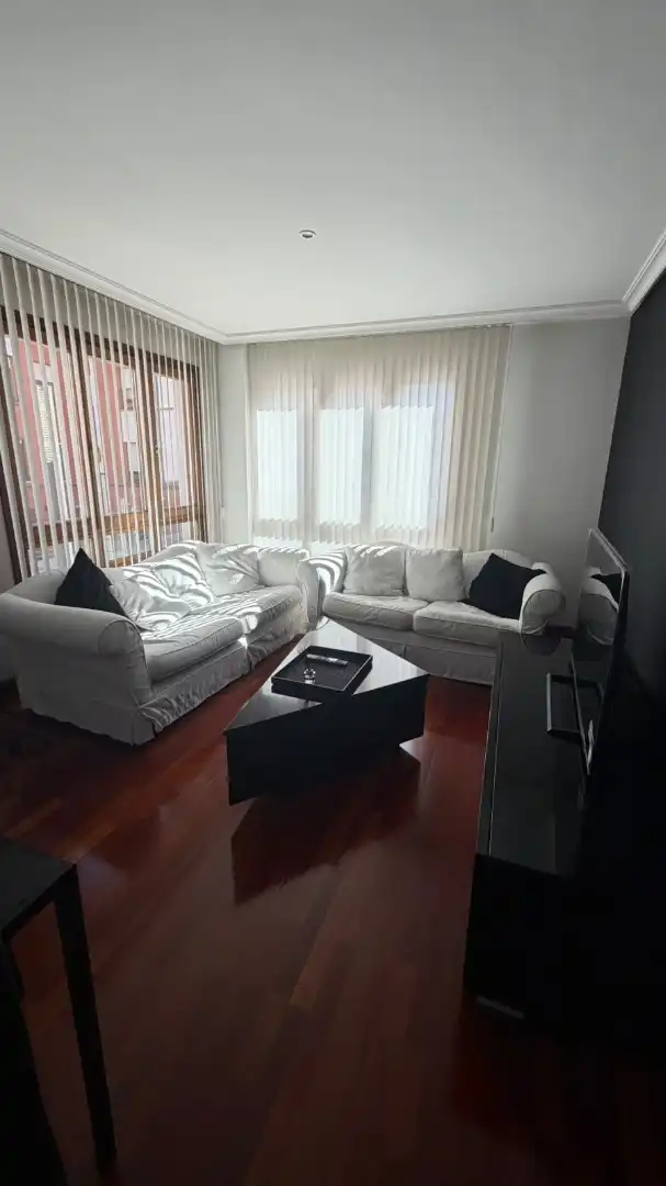 Pis de 79 m² a Oviedo