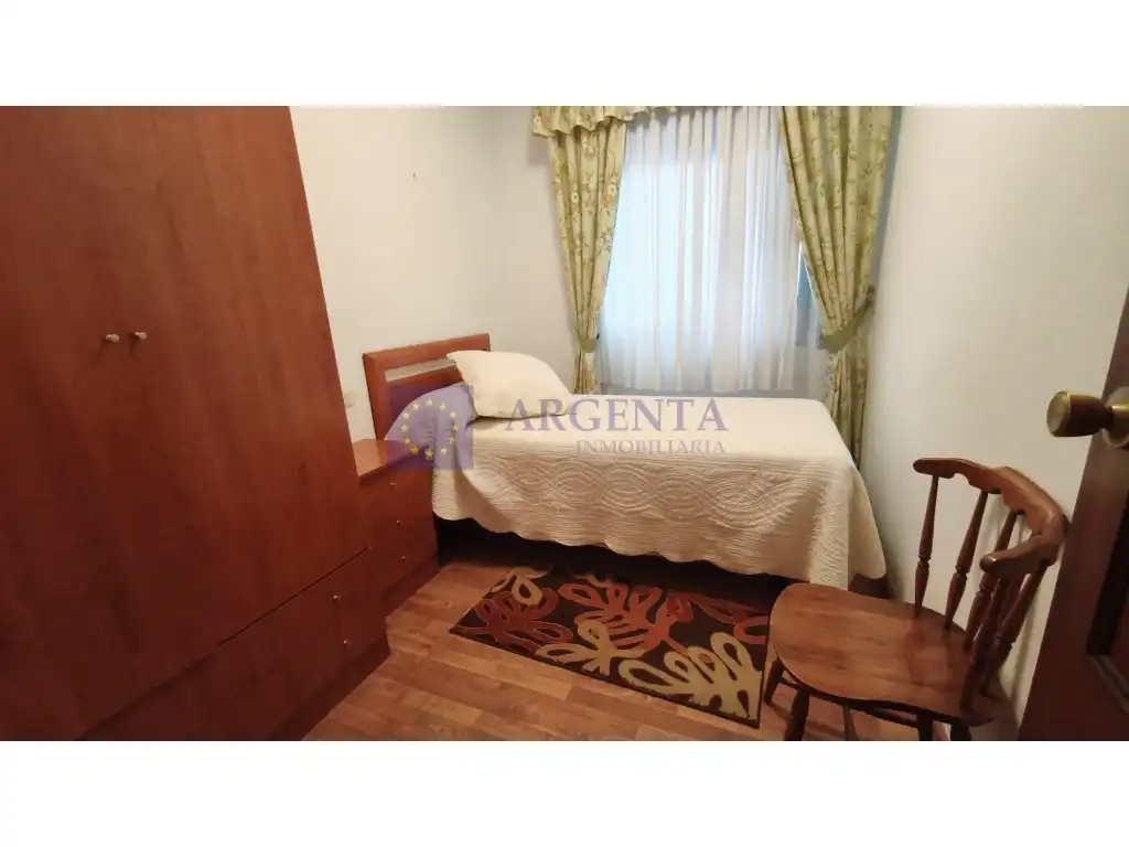 Piso de 100 m² en Cáceres