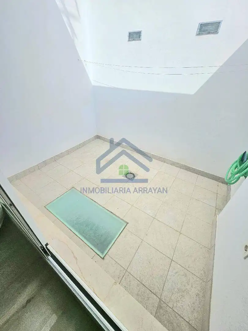 Casa de 120 m² a La Zubia