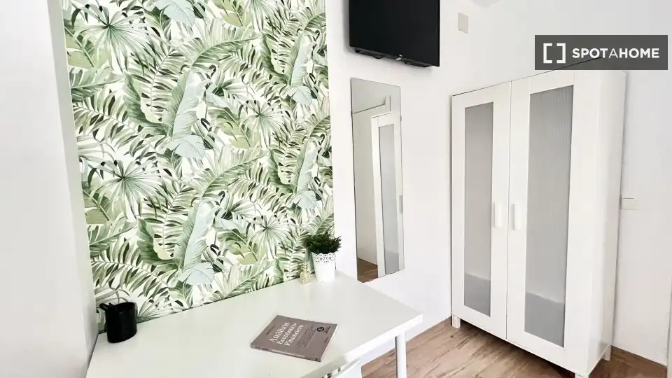 Habitación 81 m², Sevilla