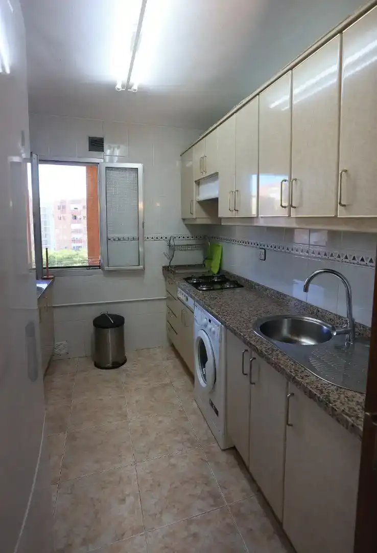 Stanza 85 m², Siviglia