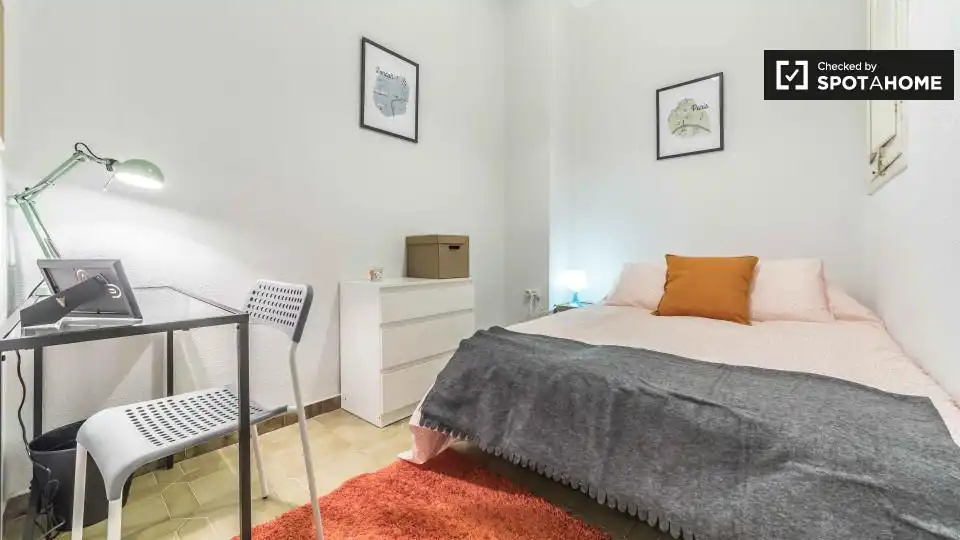 Habitación 100 m², Valencia