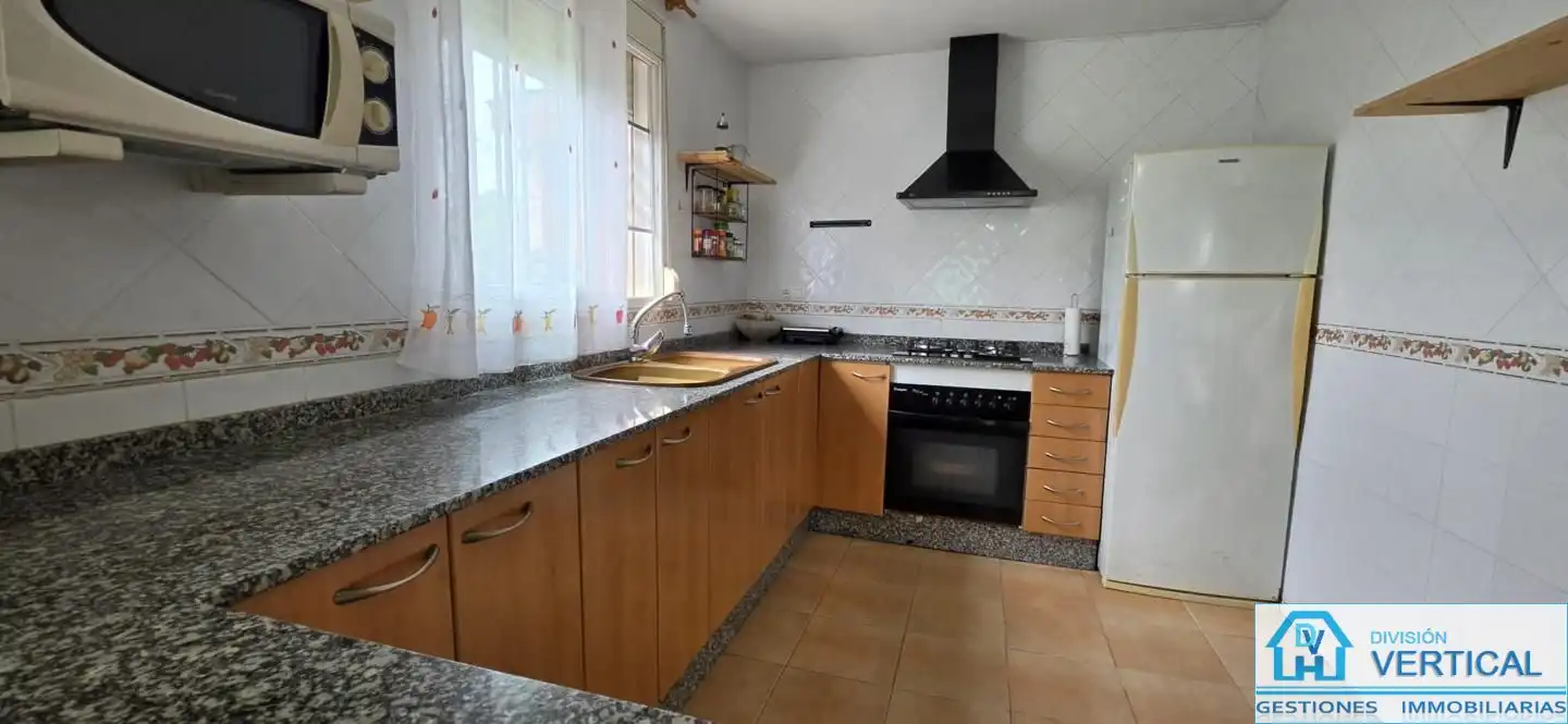 Casa de 120 m² en Riba-roja de Túria