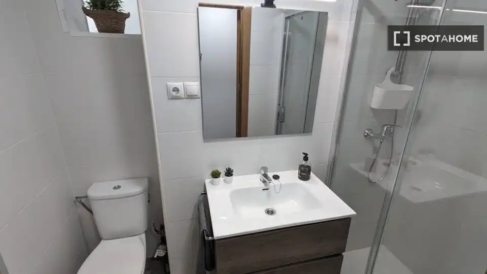 Habitació de lloguer, Madrid