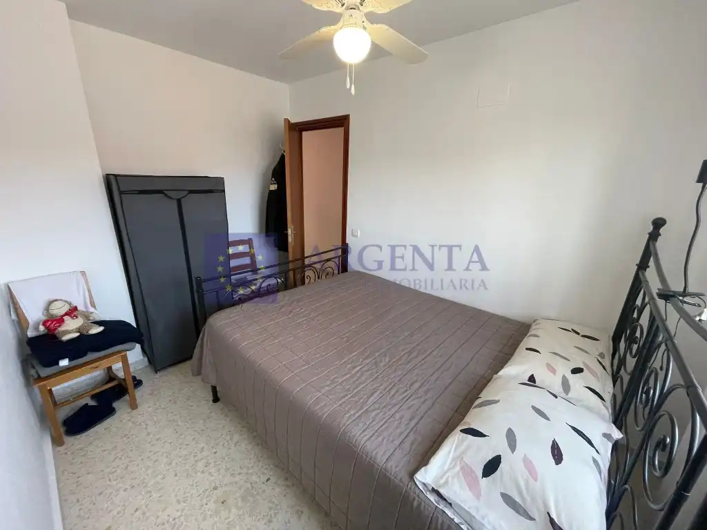 Piso de 80 m² en Cáceres