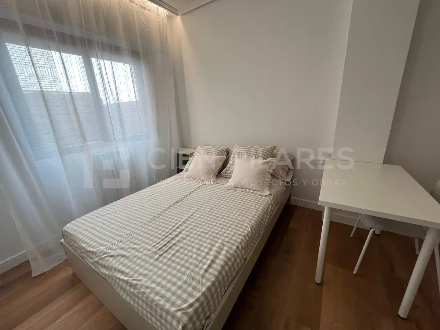 Habitación 195 m², Logroño