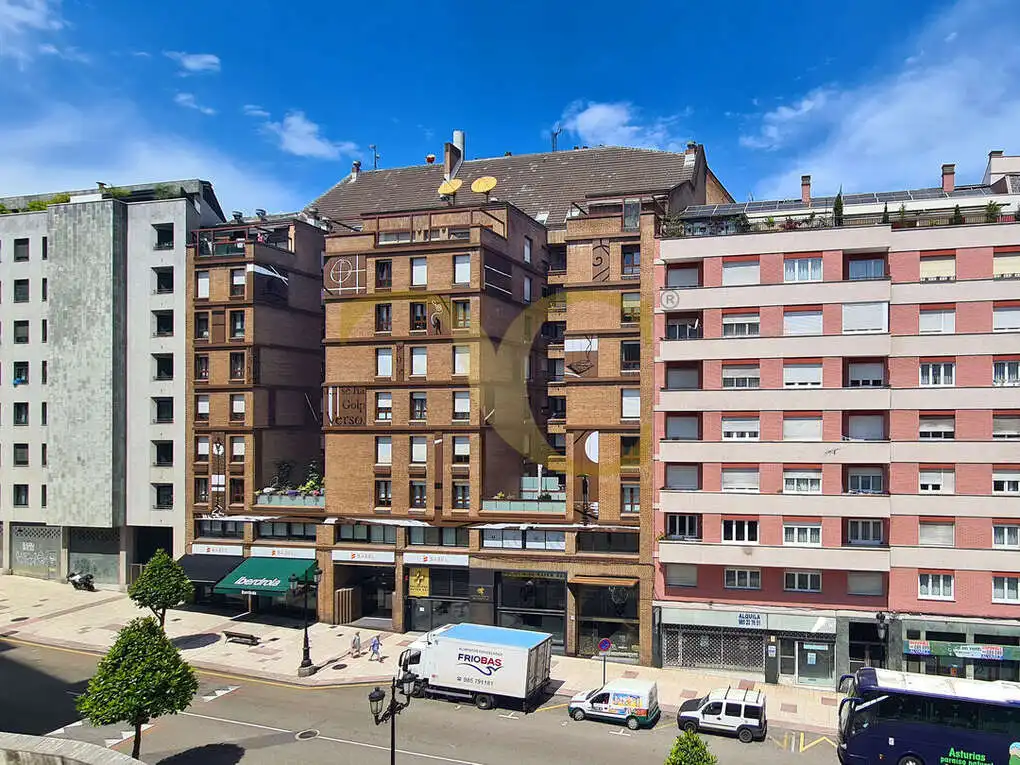 Piso de 82 m² en Oviedo
