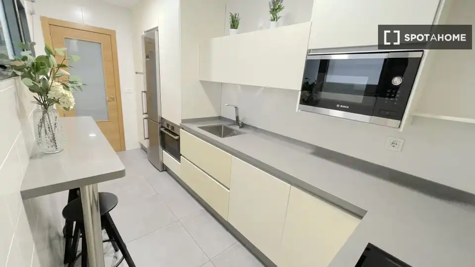 Habitación 104 m², Sevilla