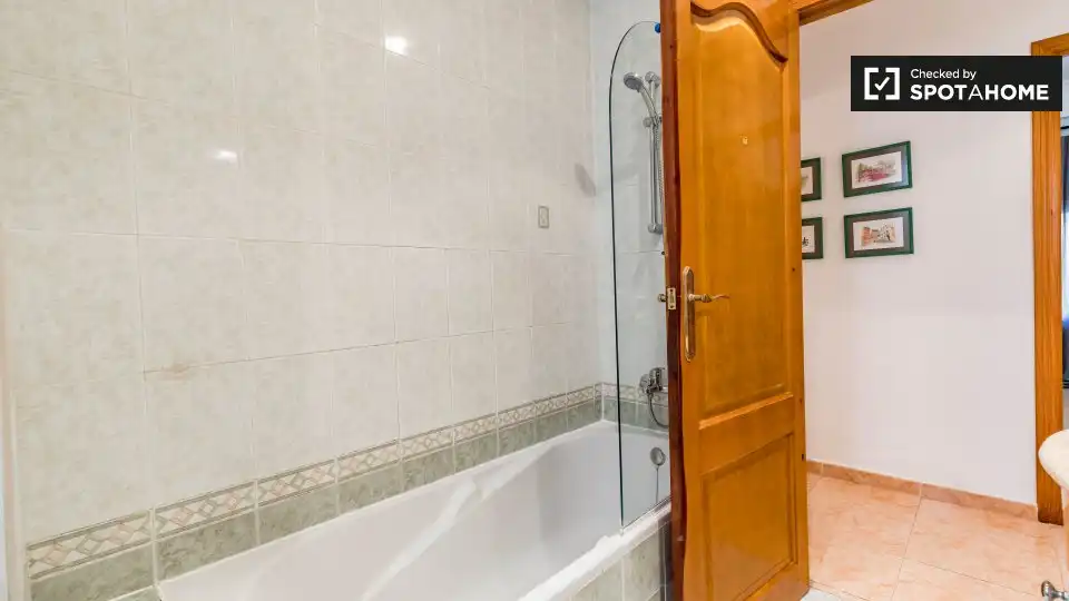 Habitación 120 m², Valencia