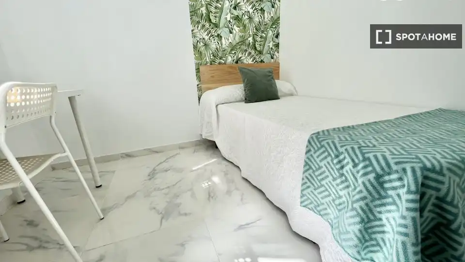 Habitación 81 m², Sevilla