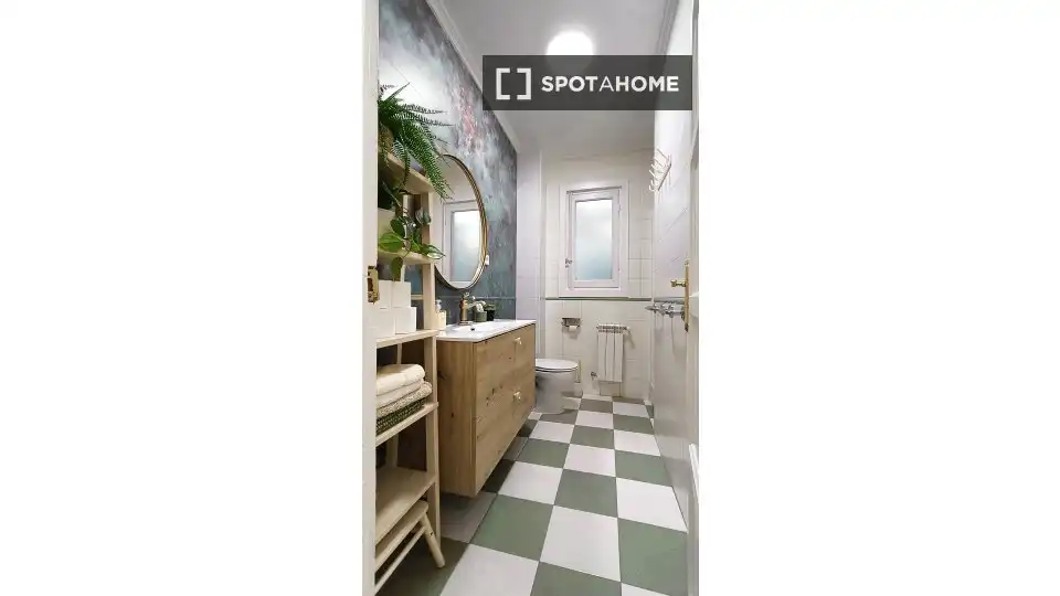 Habitación 143 m², Pamplona
