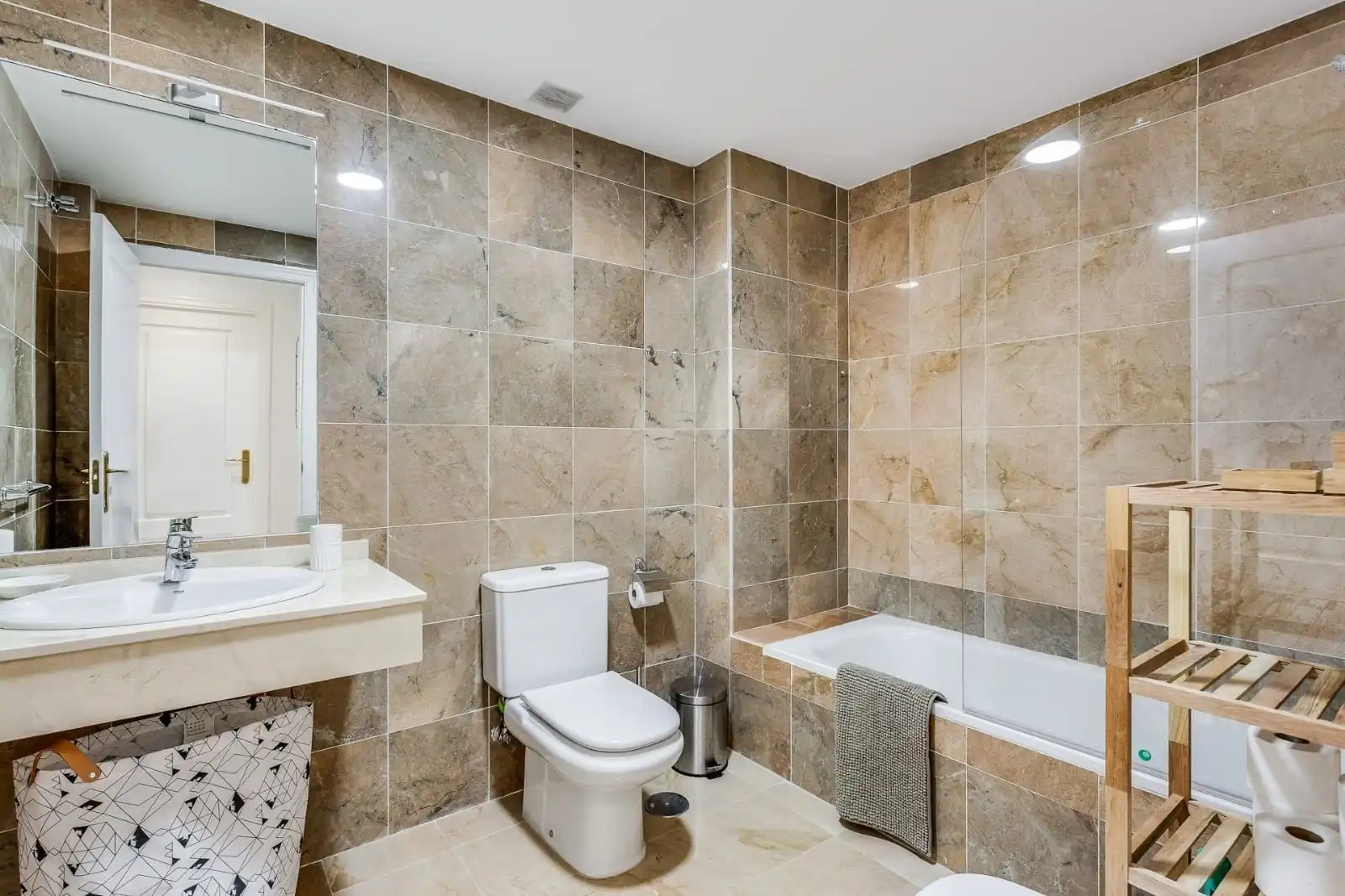 Wohnung 95 m² in Marbella