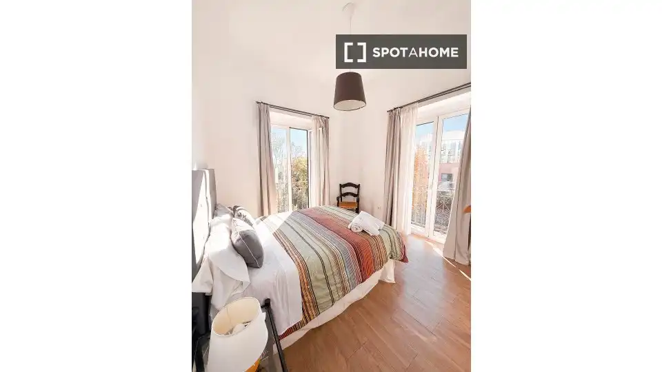 Habitación 81 m², Sevilla