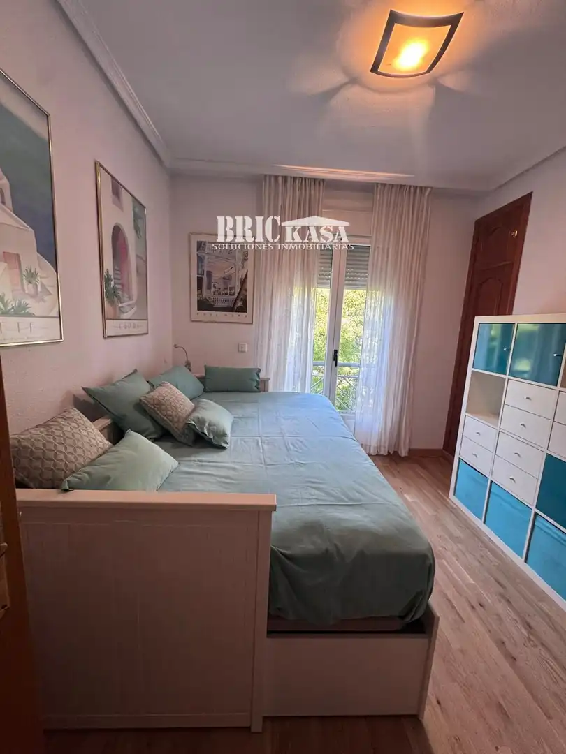 Piso de 80 m² en Cáceres