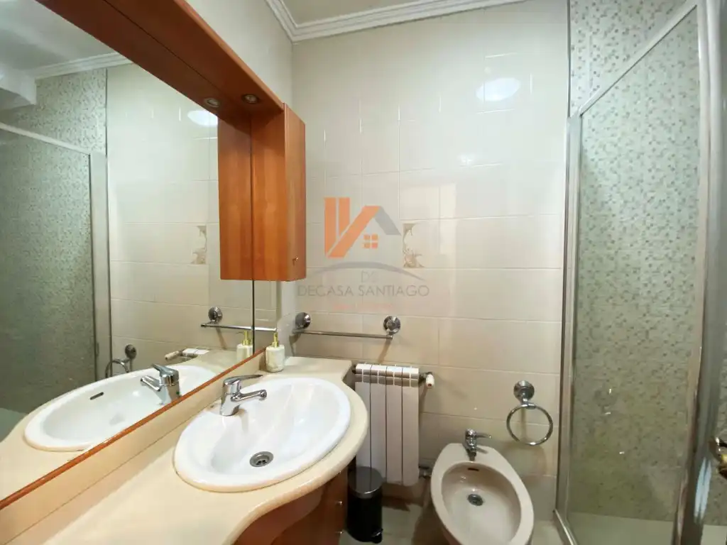Piso de 85 m² en Santiago de Compostela
