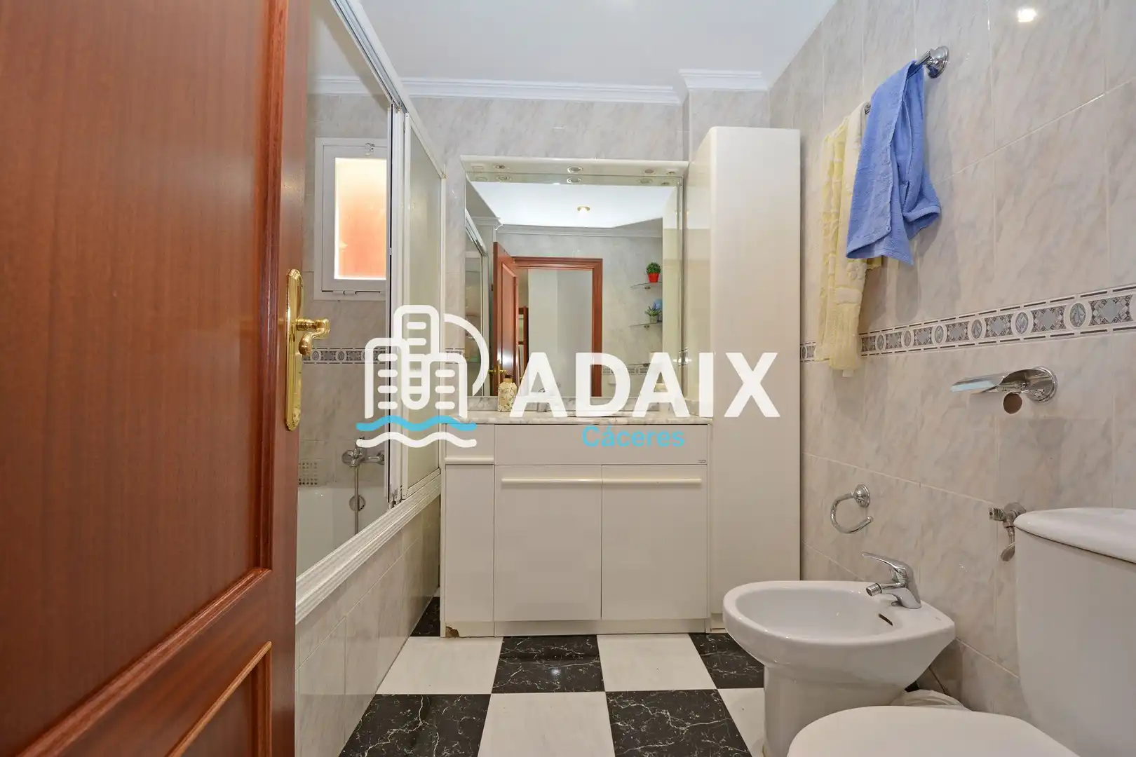 Piso de 94 m² en Cáceres