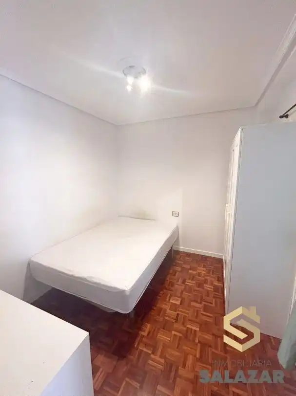 Piso de 85 m² en Bilbao
