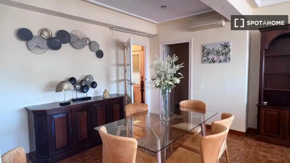 Habitación 167 m², Alicante