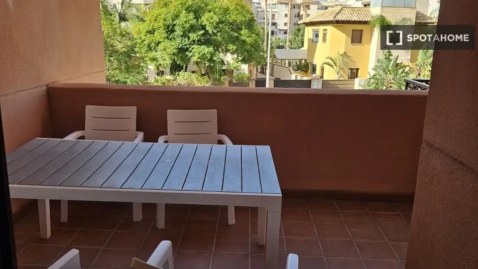 Habitación 138 m², Motril