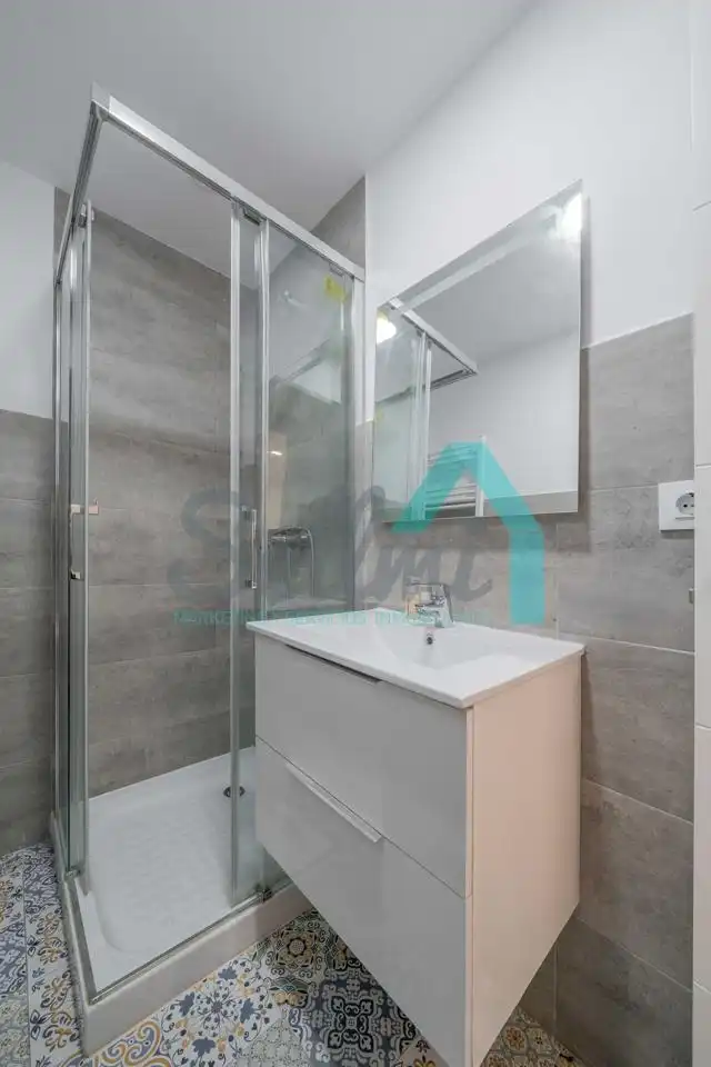 Habitación 133 m², Oviedo