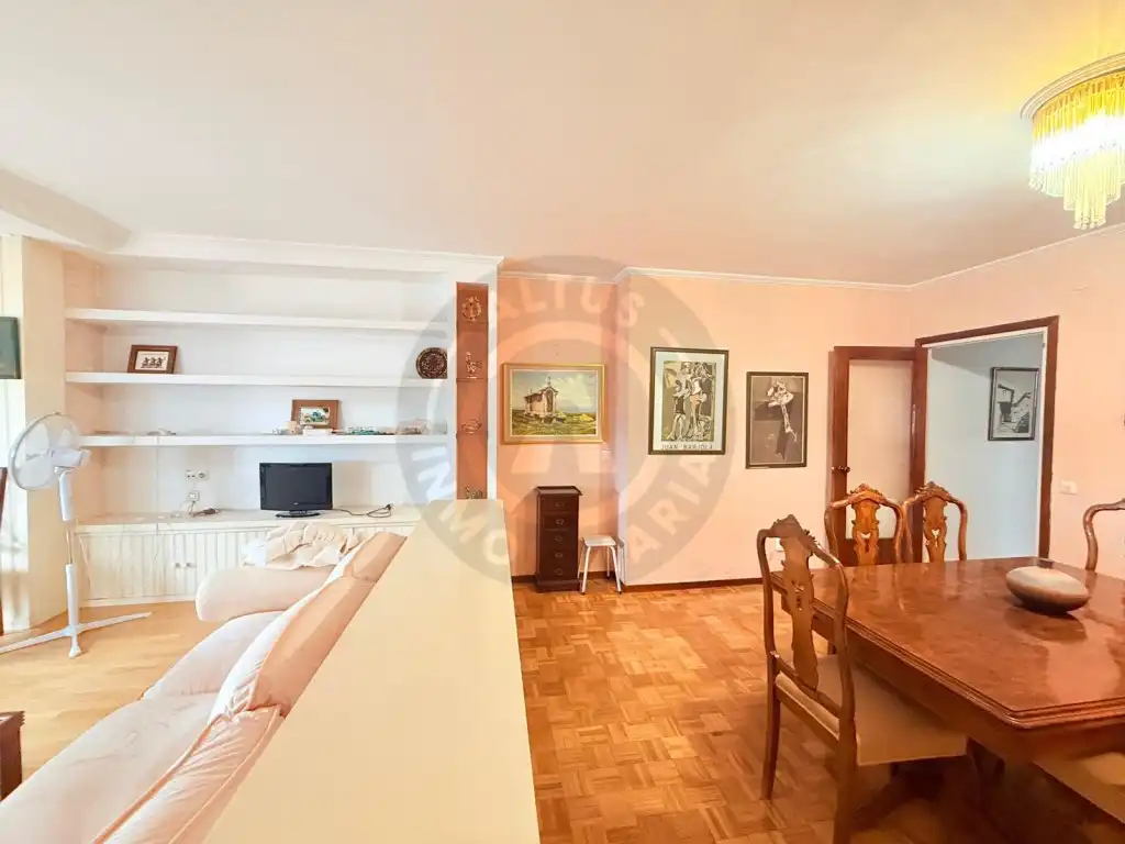 Piso de 140 m² en Cáceres