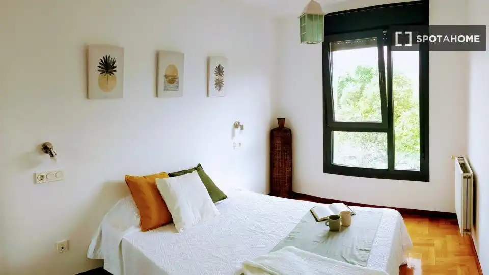 Habitación 52 m², Oviedo