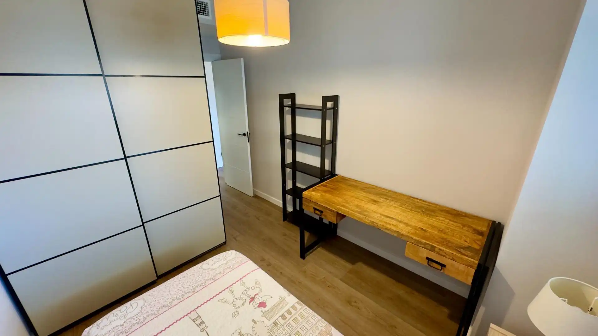 Piso de 99 m² en Granada