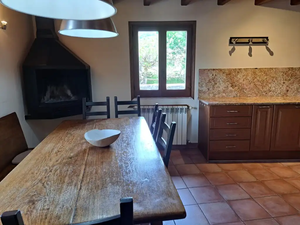 Casa de 240 m² en Das