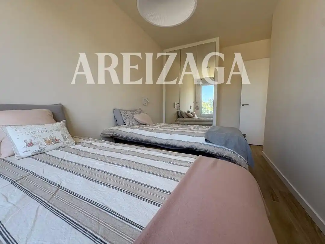 Casa de 200 m² en San Sebastián