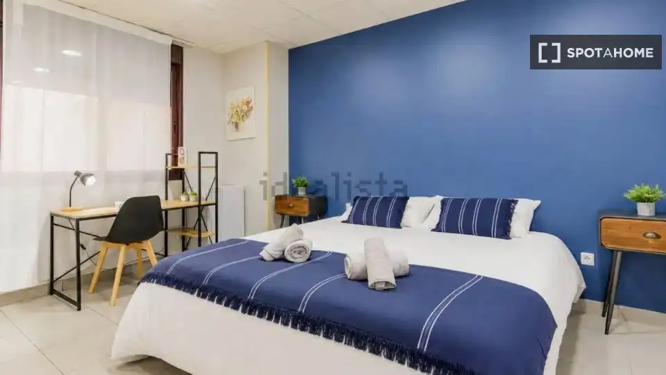 Habitación 160 m², Zaragoza