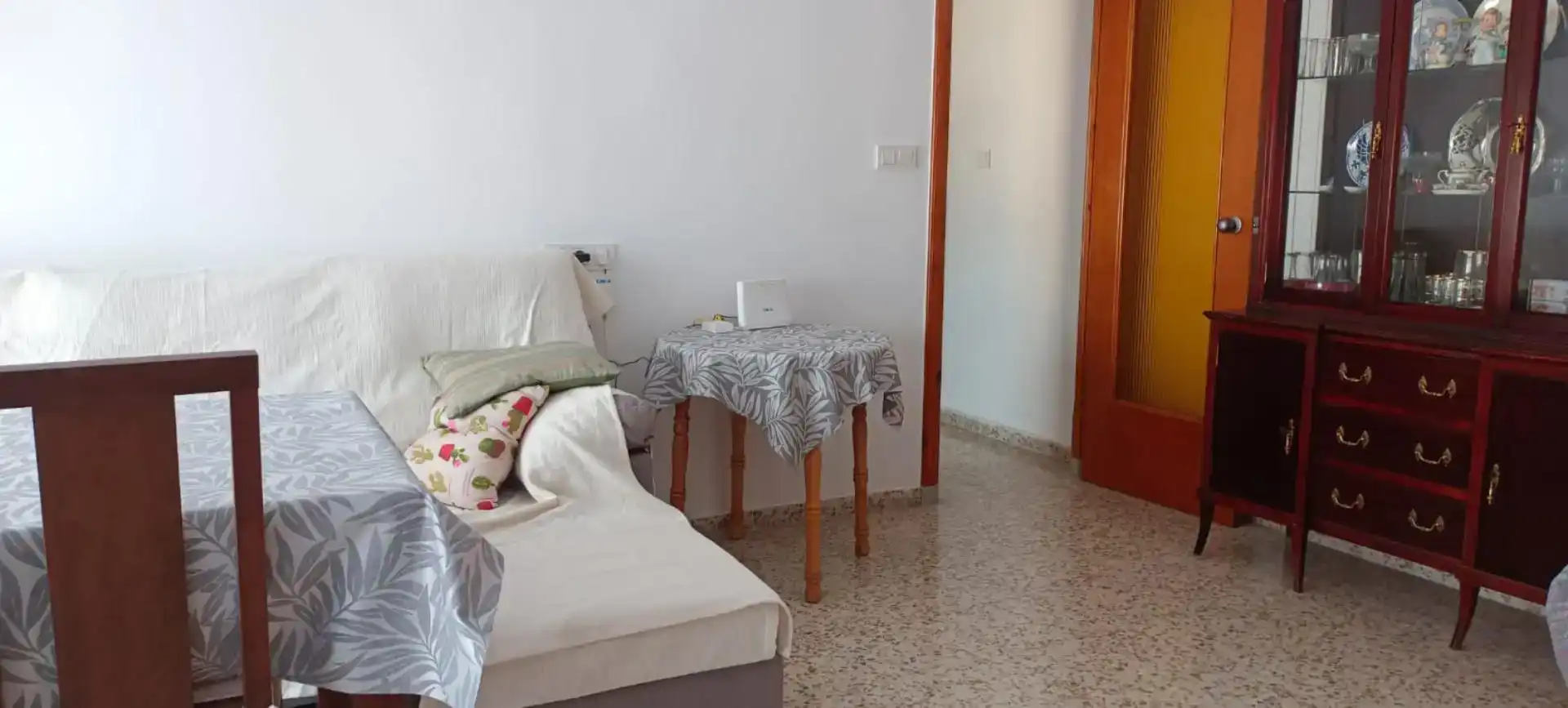 Habitación 14 m², Granada